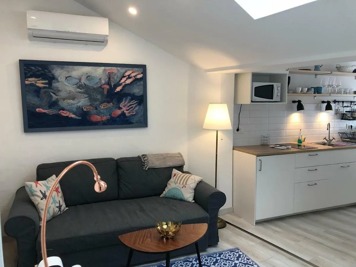 Sweet Suite With Free Private Parking Pula Appartement