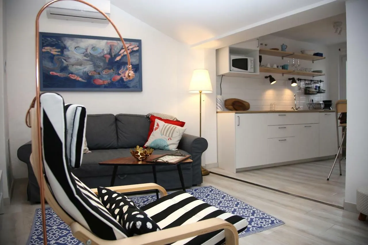Sweet Suite With Free Private Parking Pula Appartement