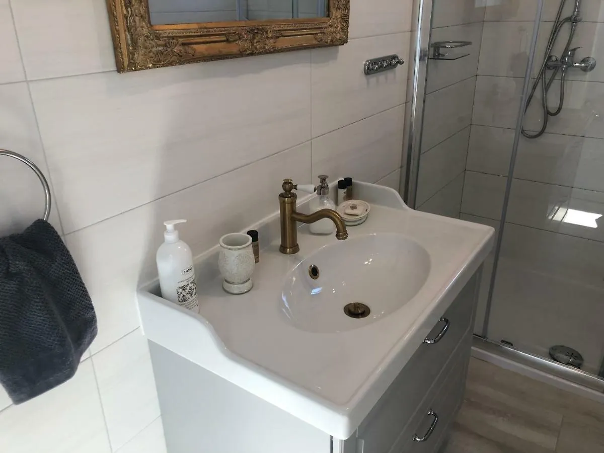 Sweet Suite With Free Private Parking Pula 0*,  Croatie
